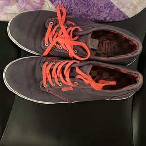 GUC NAVY/HOT PINK VANS SNEAKERS